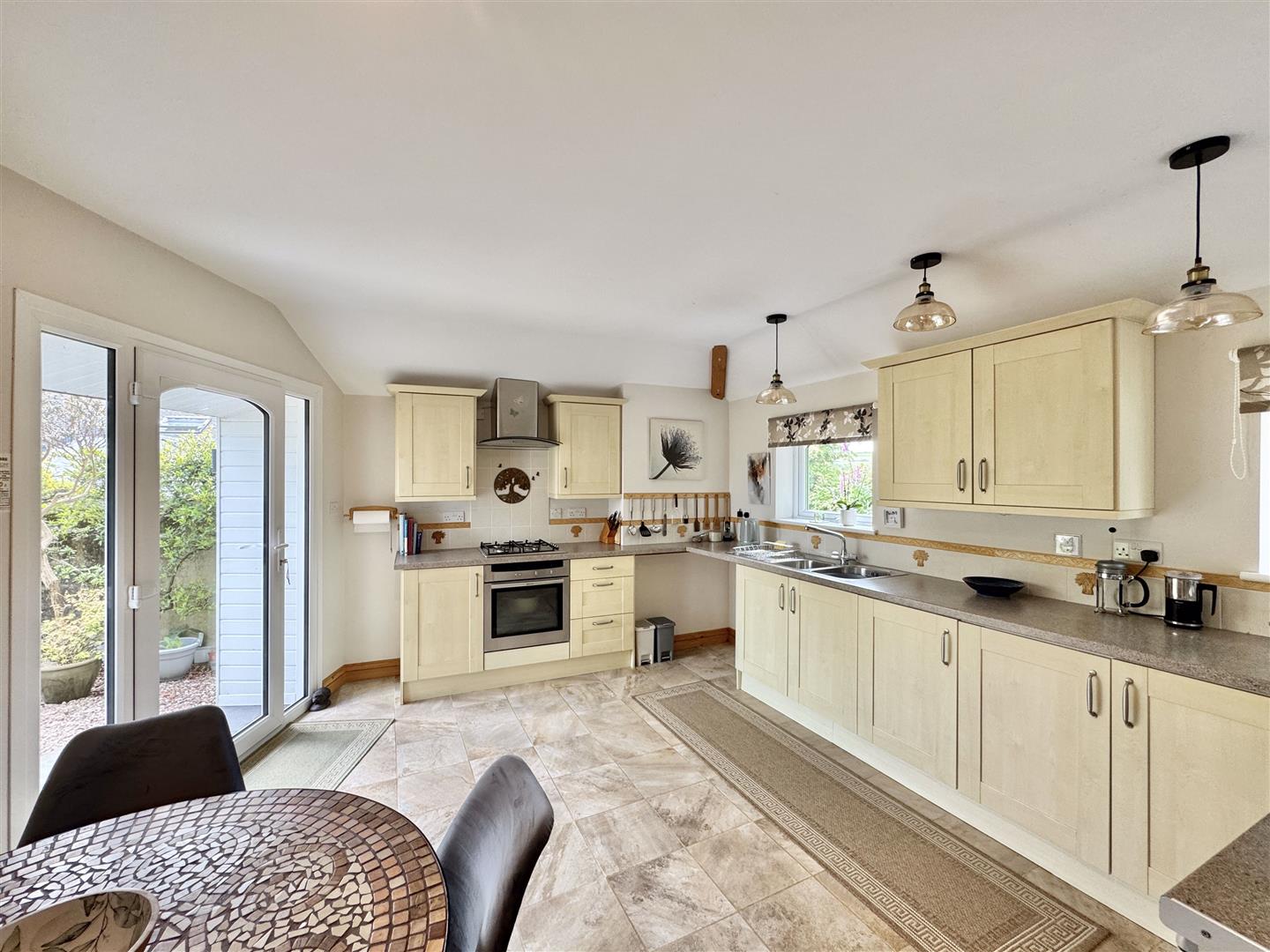 Treskerby, Redruth